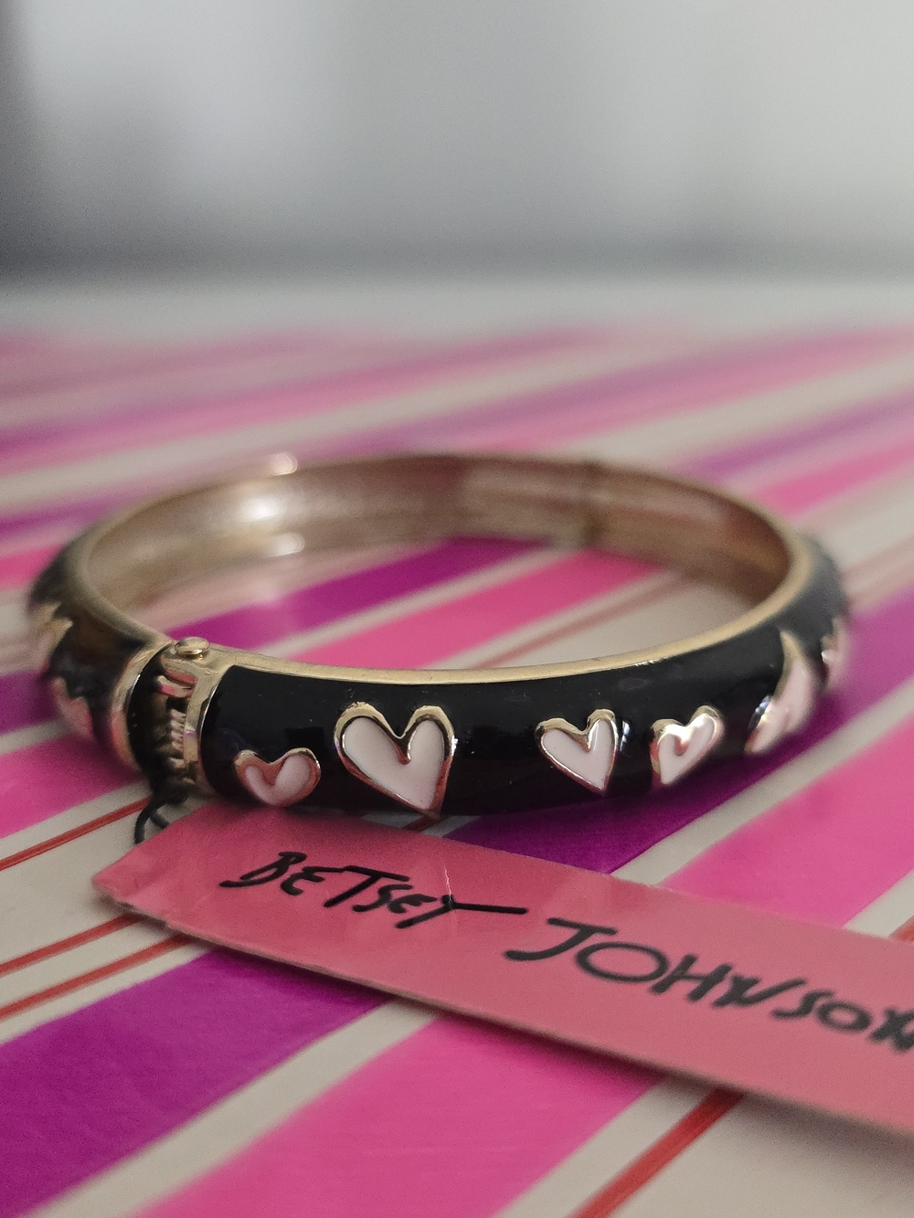 Betsey Johnson Black Pink Heart Hinged Bangle Bracele